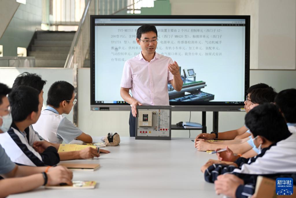 新版宝马棋牌